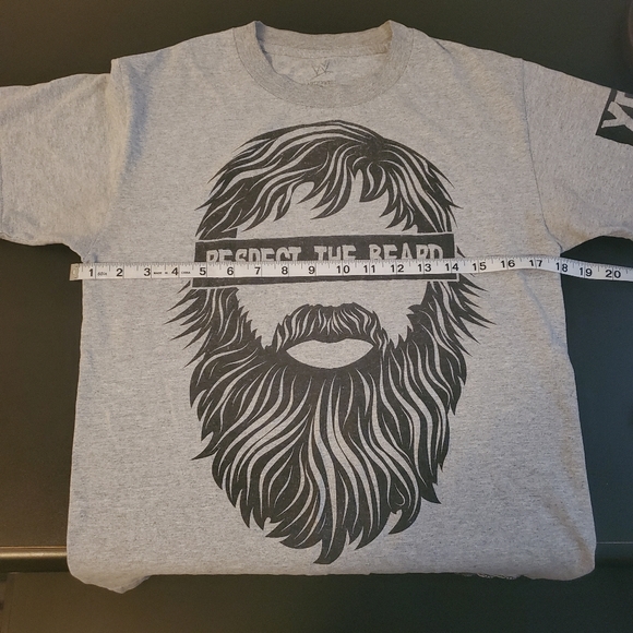 WWE Authentic Daniel Bryan "Respect The Beard" Sh - Picture 9 of 12